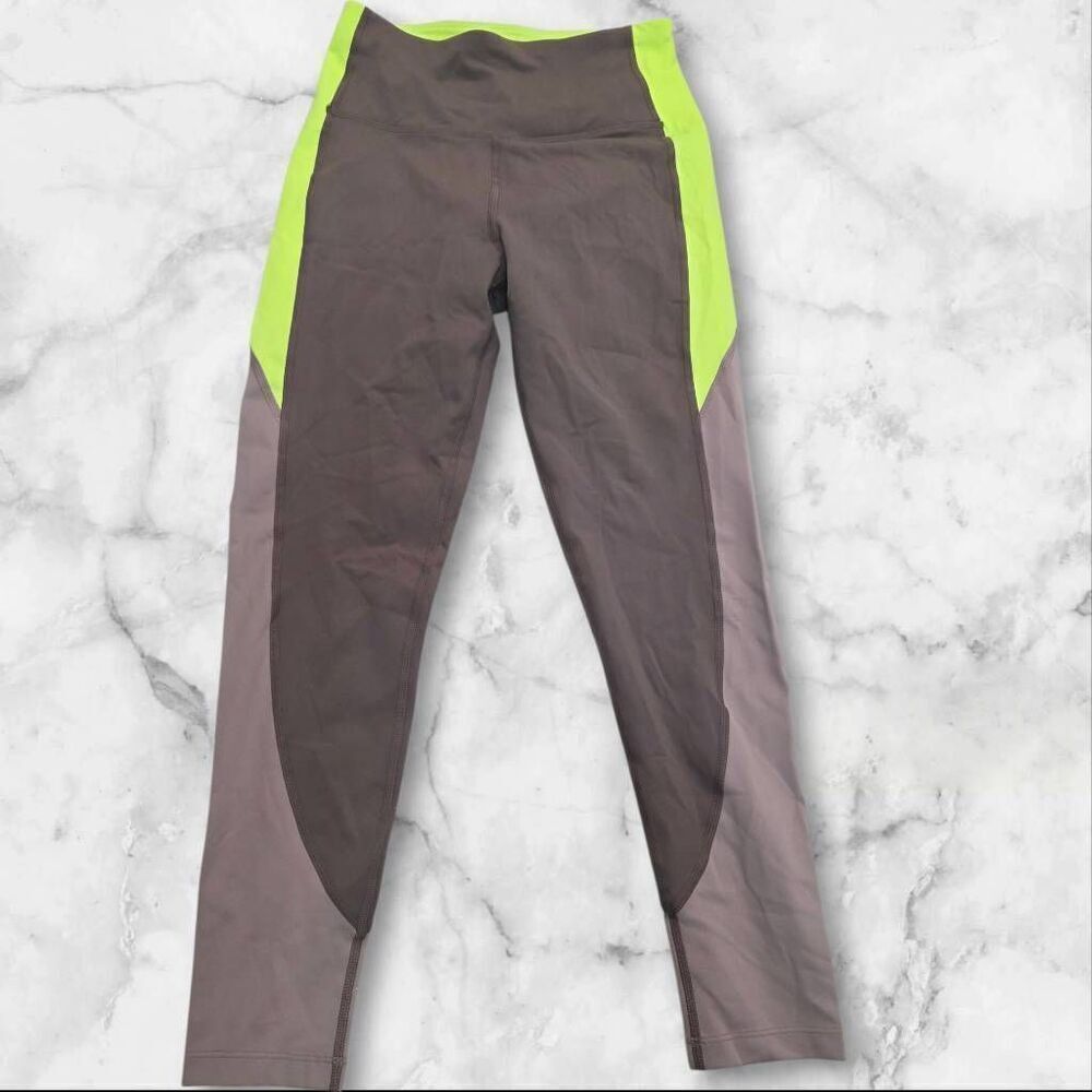 Calvin Klein Tan & Green Leggings Size Small